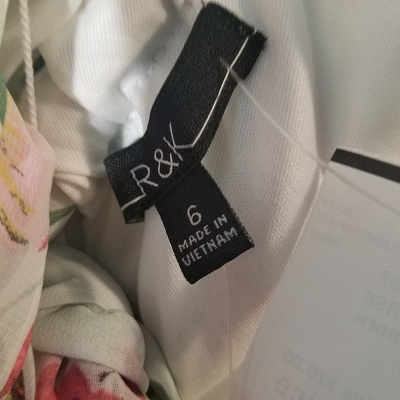 Floral Dress - Picture 2 of 4